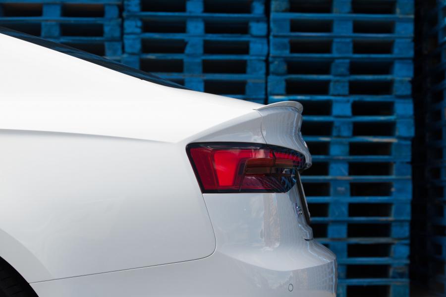 Детали экстерьера Audi S5 Sportback 2017 года  (NA) (фото 33 из 40)